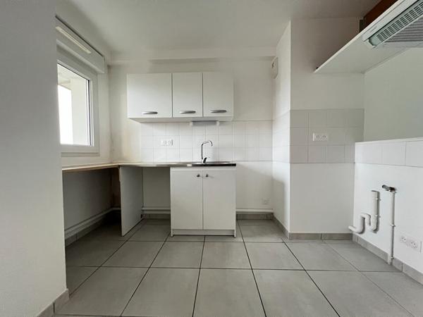 Appartement 3 pièces – 64 m² environ à Saint-Herblain (ref : 1898B)