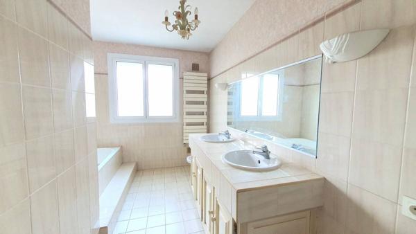 VENTE MAISON NANTES LONGCHAMP – 439.000 €