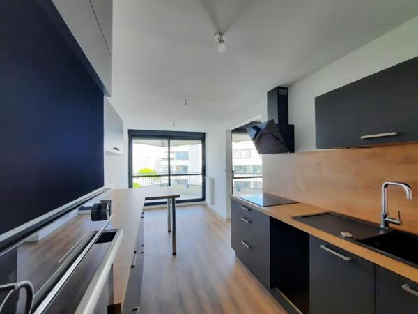 Appartement T5 à louer - 89 m² (réf : 519727)