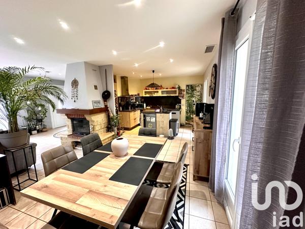 Maison à vendre 6 pièces 111 m² Jaillans