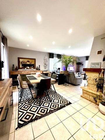 Maison à vendre 6 pièces 111 m² Jaillans