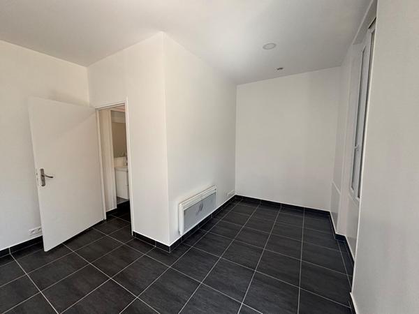 Local commercial Rueil Malmaison 1 pièce(s) 30 m2