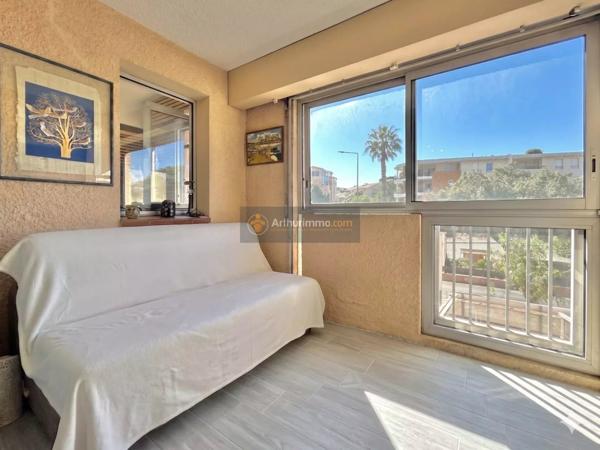Vente Appartement 2 pièces 37 m2 à Saint-Aygulf