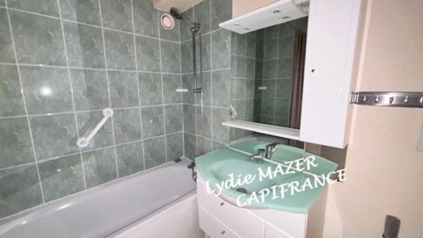 Appartement à vendre  pièces  (18)