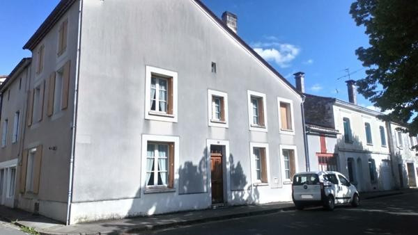 Maison à vendre |  Montbron |  5 pièces | 135 m²