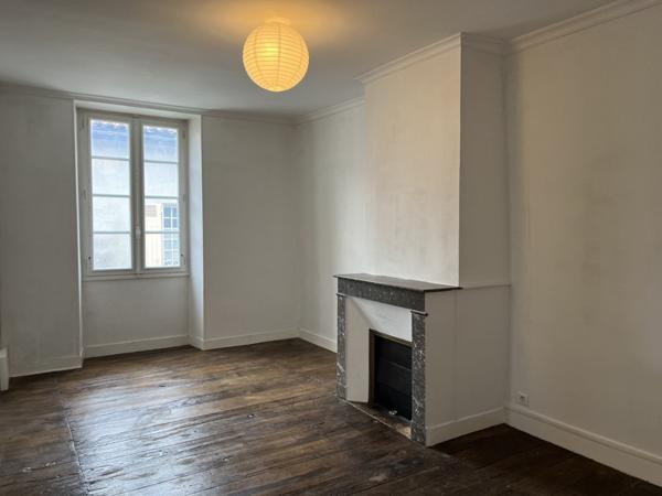 Maison à vendre |  Montbron |  5 pièces | 135 m²