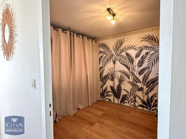 Appartement à louer 3 pièces 74.59m²