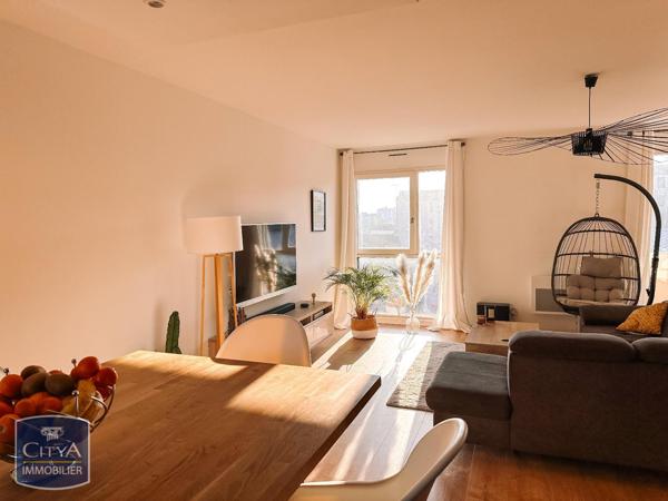Appartement à louer 3 pièces 74.59m²