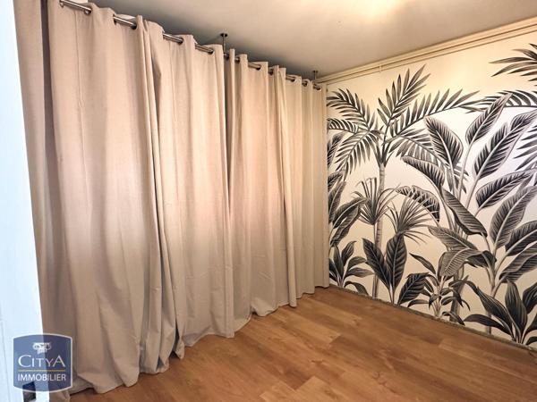 Appartement à louer 3 pièces 74.59m²