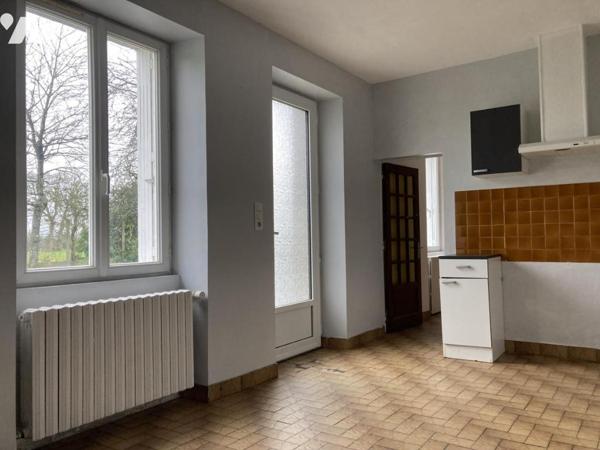 MAISON - JUBLAINS