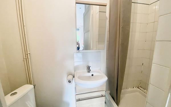 Appartement à louer    1 pièce • 21,43 m2 Lyon 7