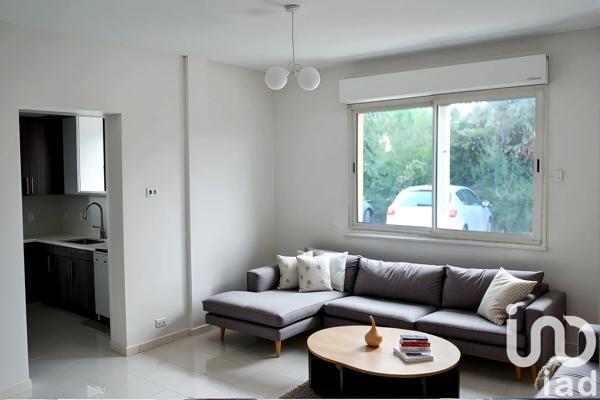 Location appartement 2 pièces 45 m² Cheval-Blanc