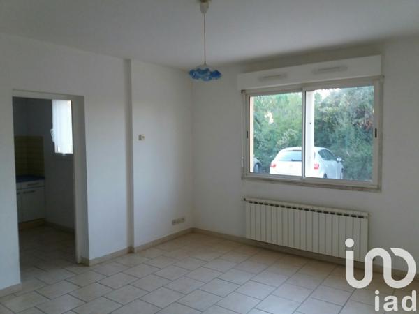 Location appartement 2 pièces 45 m² Cheval-Blanc