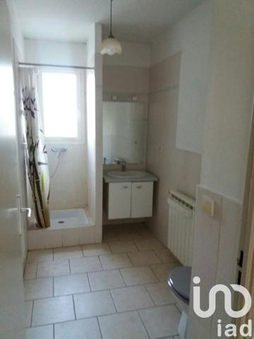 Location appartement 2 pièces 45 m² Cheval-Blanc