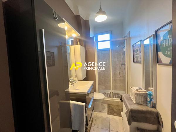 Appartement 2 pièces de 43m² en centre ville à 8 minutes da la gare d'Argenteuil €174 900 ** - Référence 4521