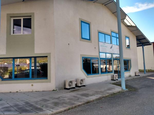 Dpt Savoie (73), à vendre CHALLES LES EAUX Ateliers et Bureaux