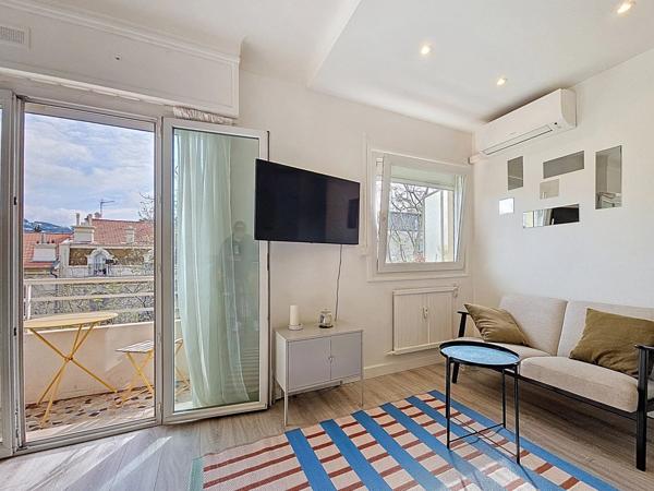 Location Appartement 1 pièces 25 m2 à Cannes