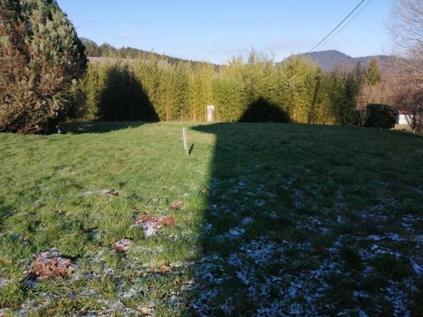 Vente Terrain 613 m2 à Taintrux