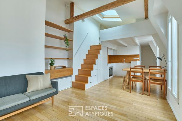 Appartement rénové au dernier étage avec balconnets