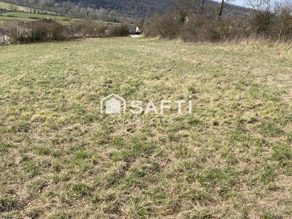 Terrain 2100 m² à VILLEFRANCHE de ROUERGUE