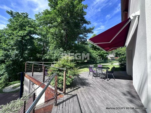 La Chapelle-Saint-Mesmin (45380) La Chapelle-St-Mesmin (45) – Magnifique maison contemporaine 200 m² - Parcelle 1 760 m² paysagée – Piscine –