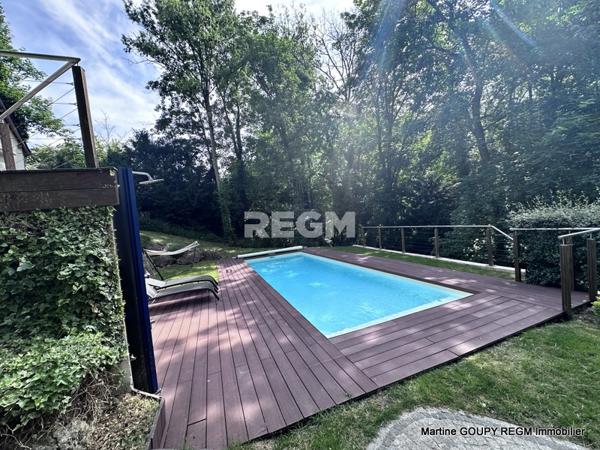 La Chapelle-Saint-Mesmin (45380) La Chapelle-St-Mesmin (45) – Magnifique maison contemporaine 200 m² - Parcelle 1 760 m² paysagée – Piscine –
