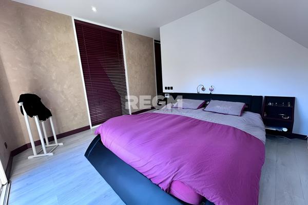 La Chapelle-Saint-Mesmin (45380) La Chapelle-St-Mesmin (45) – Magnifique maison contemporaine 200 m² - Parcelle 1 760 m² paysagée – Piscine –