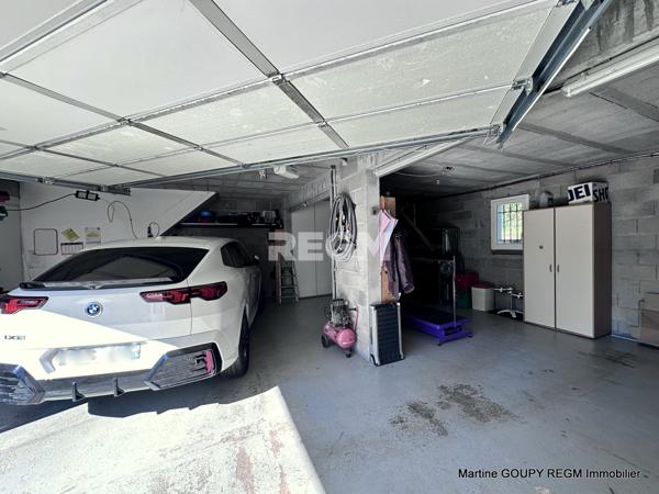 La Chapelle-Saint-Mesmin (45380) La Chapelle-St-Mesmin (45) – Magnifique maison contemporaine 200 m² - Parcelle 1 760 m² paysagée – Piscine –