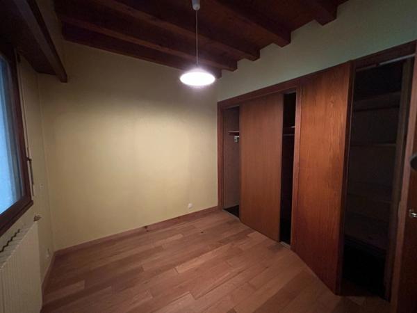 Villa dans parc arboré