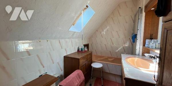 Maison familiale de type 6 à Châlons-en-Champagne (51000) 

Située sur les hauteurs de Châlon...