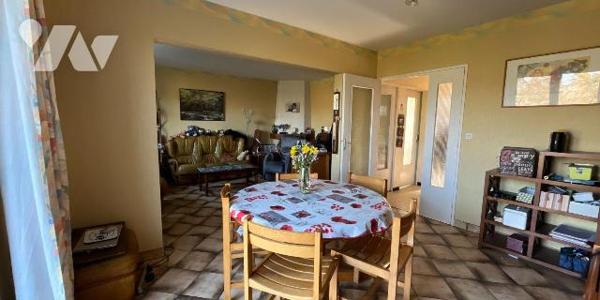 Maison familiale de type 6 à Châlons-en-Champagne (51000) 

Située sur les hauteurs de Châlon...