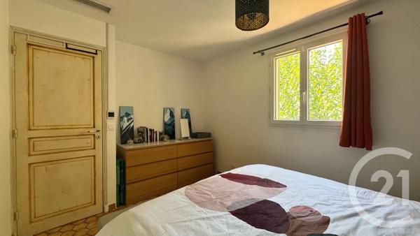 Maison à vendre  5 pièces - 116,95 m 2   LA GARDE  - 83