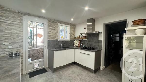Maison à vendre  5 pièces - 116,95 m 2   LA GARDE  - 83