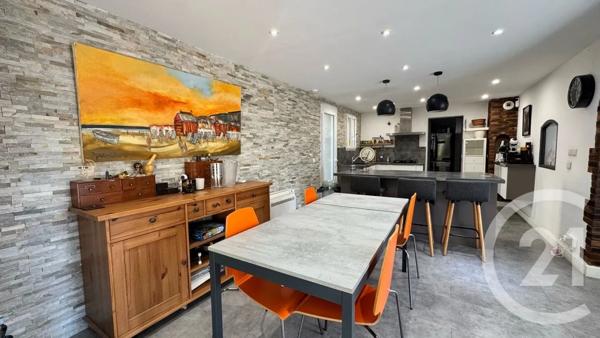 Maison à vendre  5 pièces - 116,95 m 2   LA GARDE  - 83