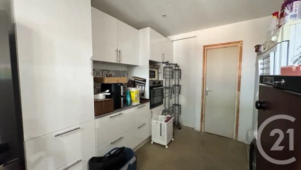 Maison à vendre  5 pièces - 116,95 m 2   LA GARDE  - 83