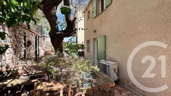 Maison à vendre  5 pièces - 116,95 m 2   LA GARDE  - 83