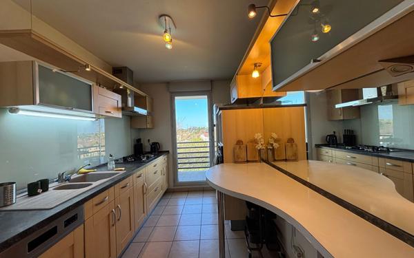 Appartement à vendre    4 pièces •  Saint-Priest