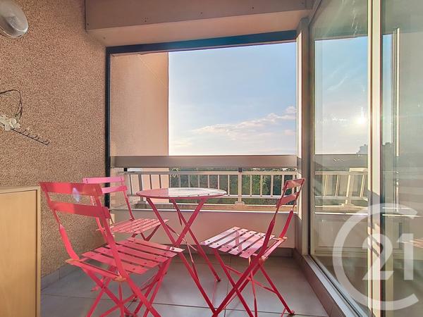 Appartement T3 à vendre  3 pièces - 71,90 m2 MARSEILLE - 13008