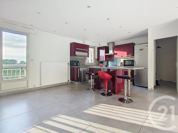 Appartement T3 à vendre  3 pièces - 71,90 m2 MARSEILLE - 13008