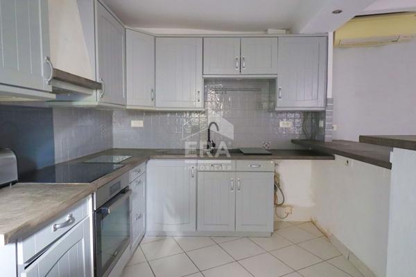 A vendre JOLIE MAISON INDIVIDUELLE LUMINEUSE  SUD TERRASSE MARSEILLE 10ÈME MIREILLE LAUZE CALME BON ÉTAT