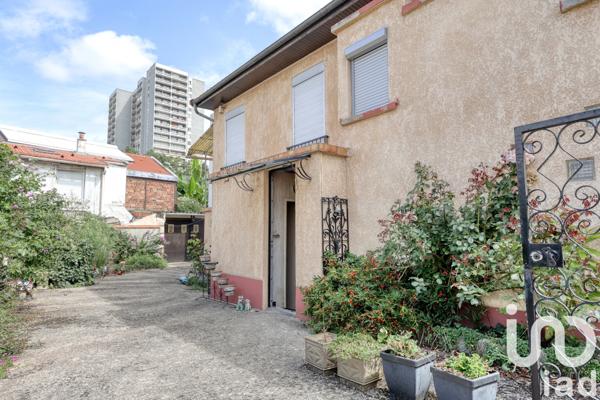 Maison à vendre 4 pièces 75 m² Bagnolet