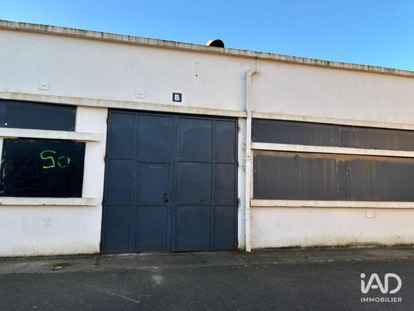 Location local d’activité 525 m² Le Mesnil-Saint-Denis