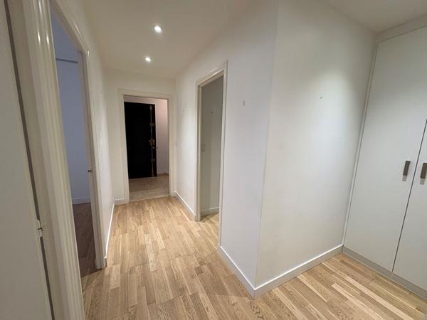 Appartement Angers hyper centre/ gare dans résidence avec ascenseur de 2 chambres avec parking