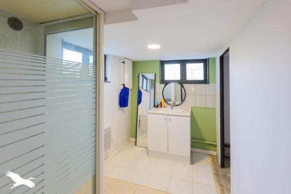 Maison à vendre 283 998 € Réans 6 p 194 m² DPE C