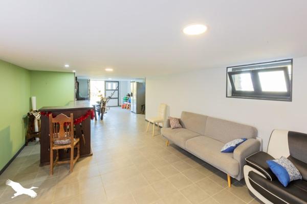 Maison à vendre 283 998 € Réans 6 p 194 m² DPE C