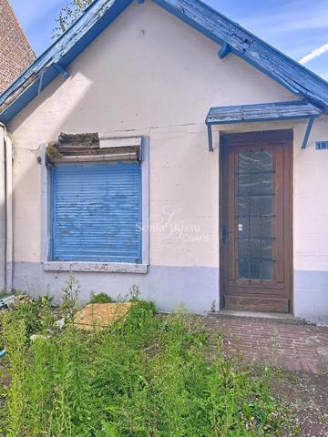 MAISON A RENOVER ENTIEREMENT