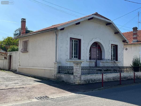 Maison à vendre à Ribérac en Dordogne (24600), ref : 077/1595