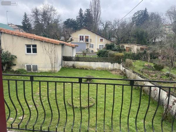 Maison à vendre à Ribérac en Dordogne (24600), ref : 077/1595