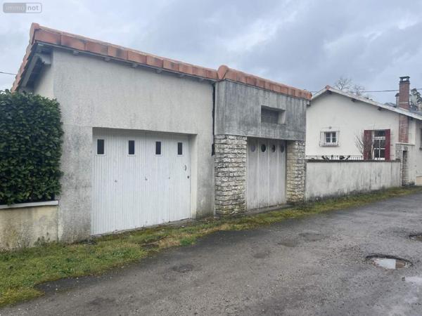 Maison à vendre à Ribérac en Dordogne (24600), ref : 077/1595