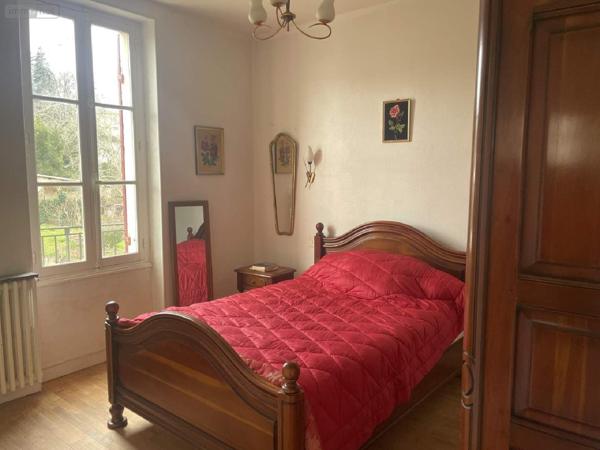 Maison à vendre à Ribérac en Dordogne (24600), ref : 077/1595